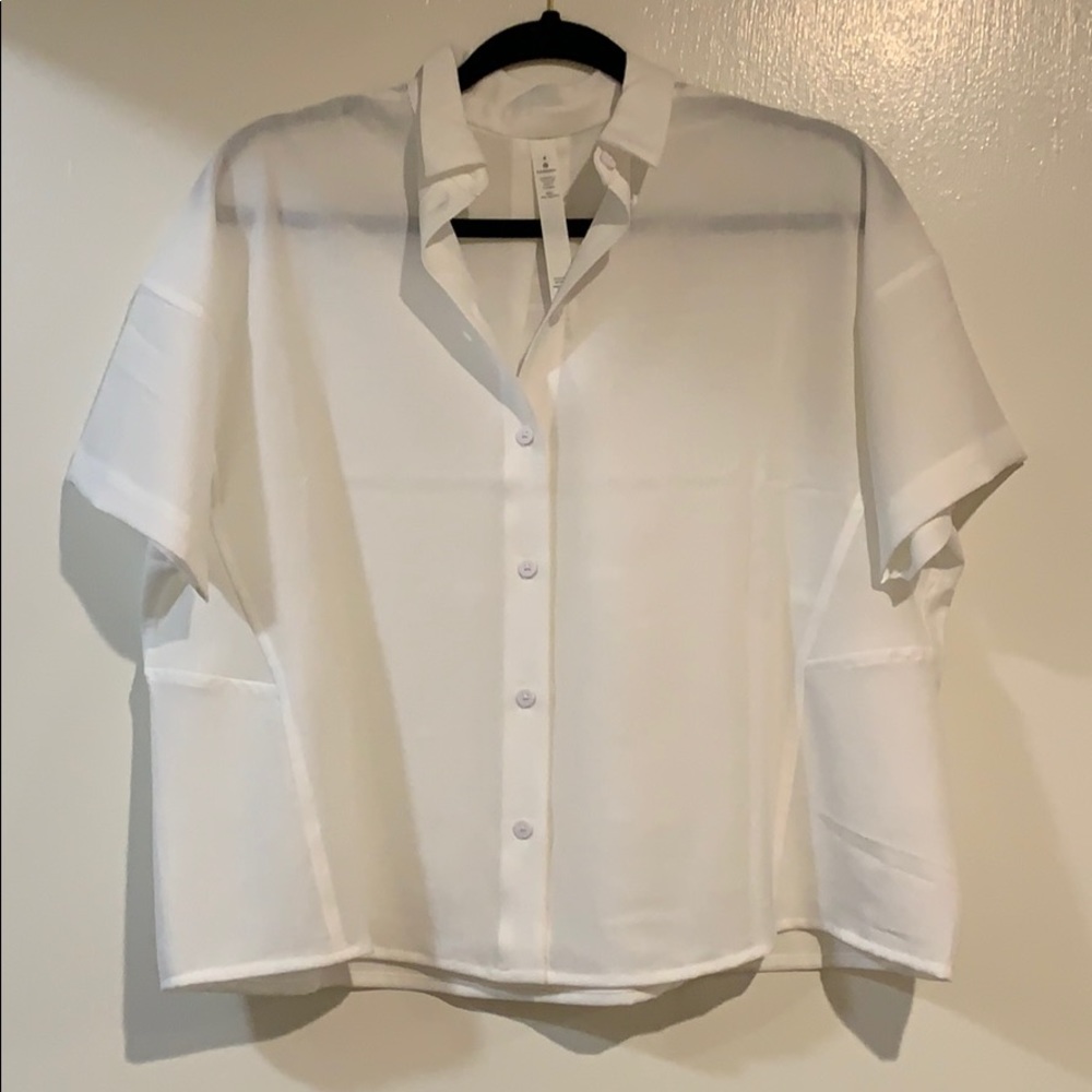 LuluLemon full day ahead shirt